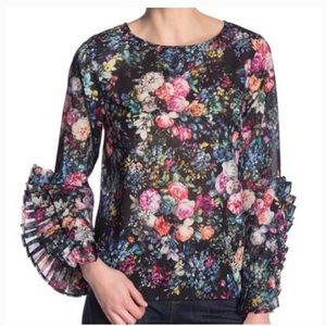 Nicole Miller floral top with ruffle split sleeve